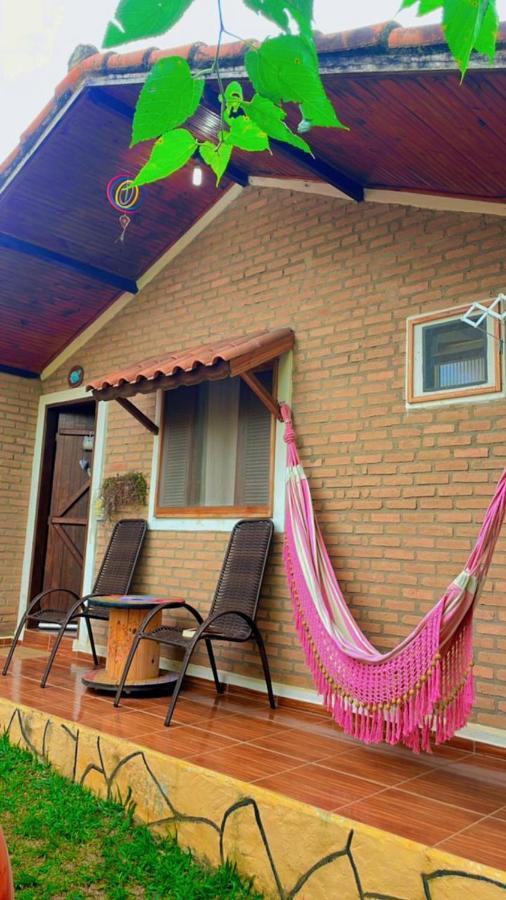 Recanto Das Flores São Tomé das Letras Bagian luar foto